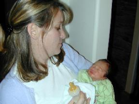 aiden_mom.jpg (10527 bytes)